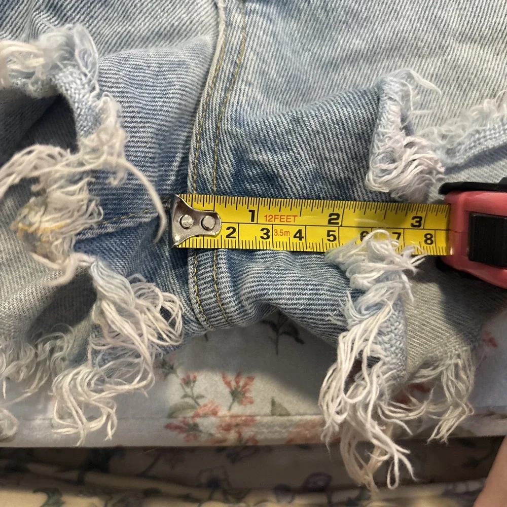 AGOLDE Parker Vintage Cut Off Shorts Distressed Light Wash‎ Denim Size 29